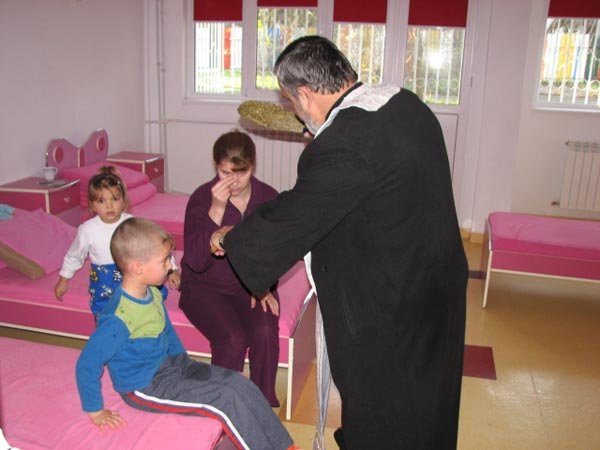 Inaugurarea unor noi secţii la Spitalul de Pneumoftiziologie din Galaţi 102370