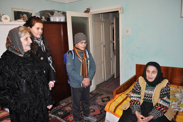 „Să adoptăm bunici“, în parohia „Intrarea Domnului în Ierusalim“ 102392