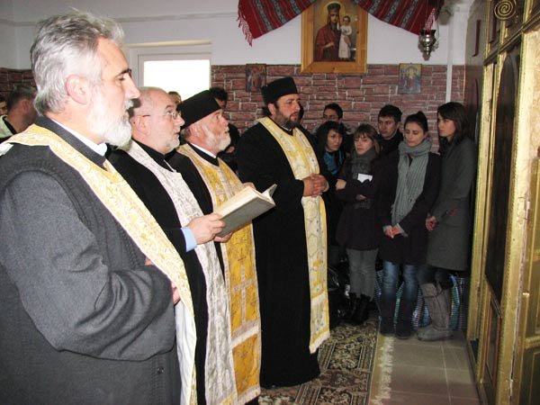 Reprezentanţii Protoieriei Tecuci, în vizită la Penitenciarul din Galaţi 102401