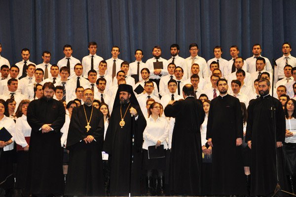 Concert caritabil de colinde la Sala Polivalentă 102454