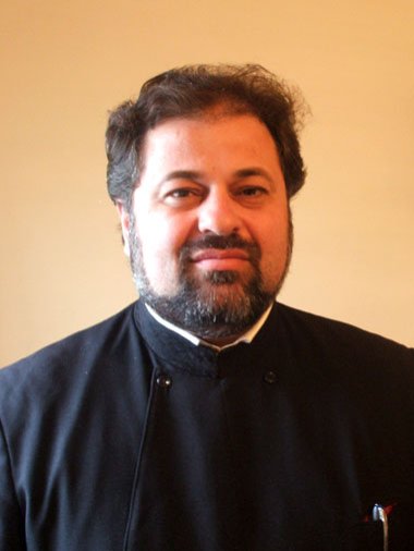 Răspunsuri duhovniceşti: Preotul vesteşte în fiecare casă Naşterea 102497