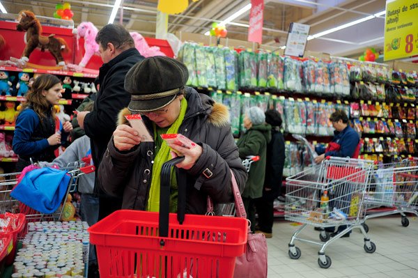 Sub zodia cumpărăturilor 102561