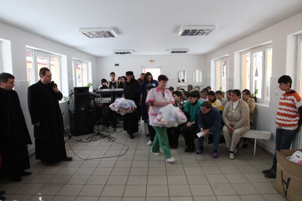 „Dar de Crăciun“ pentru bolnavii din Sibiu 102590