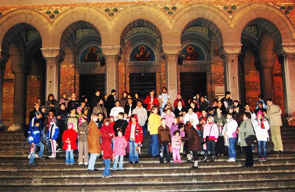 Colindul copiilor din instituţiile de ocrotire 102623