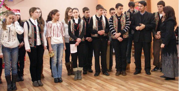 „Împreună în bucuria dăruirii“ 102629