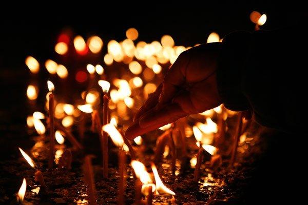 Poezie religioasă contemporană 102664