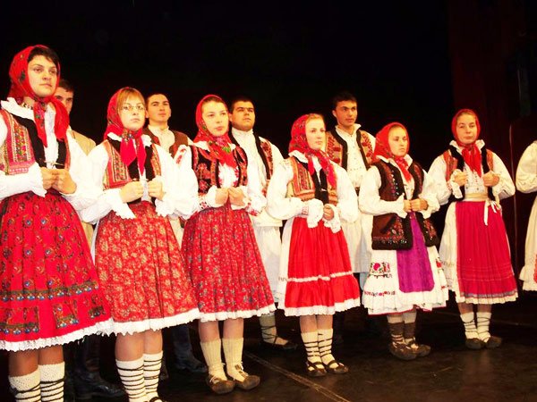 Promovarea colindului autentic la Oradea 102737