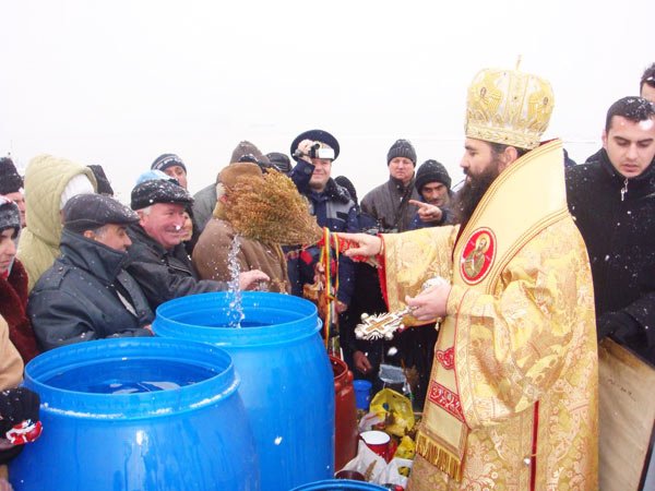 Botezul Domnului, sărbătorit pe malul Dunării, la Corabia 102801