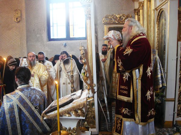 Înaintemergătorul Domnului, cinstit de botoşăneni 102795