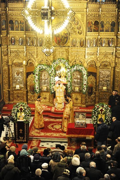 Hramul Bisericii „Domniţa Bălaşa“ 102842