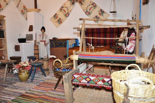 Comorile din Vlaşca, adunate într-un muzeu 102860