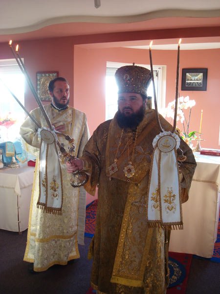 Episcopul Oradiei, în vizită la Nojorid 102877