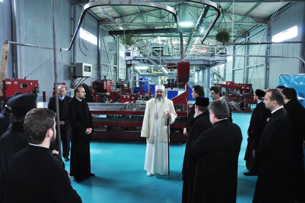 Patriarhul României, în vizită la Tipografia Pharos 102931