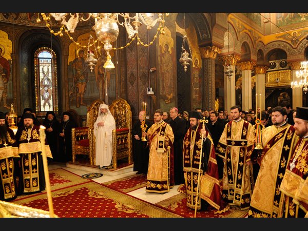 Credinţă apostolică şi comuniune spirituală 103014