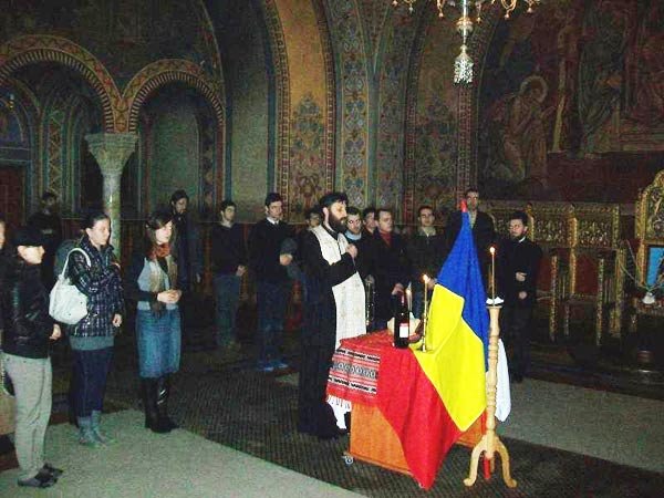 Eminescu, omagiat de studenţii sibieni 103034