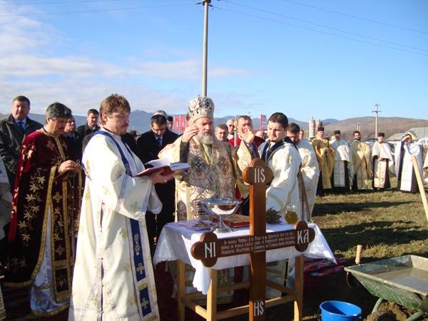 Protoieria Moineşti va avea un nou sediu 103017