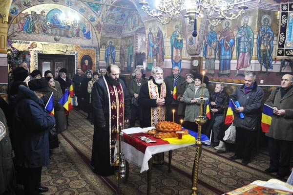 „Pelerinii Unirii“ de la Căminul „Sfânta Parascheva“ 103087