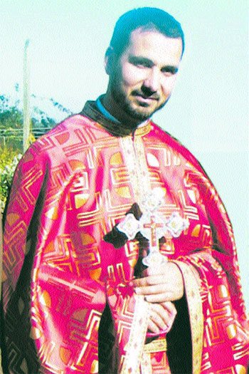 Răspunsuri duhovniceşti: Integrarea în societate se face prin Biserică 103096