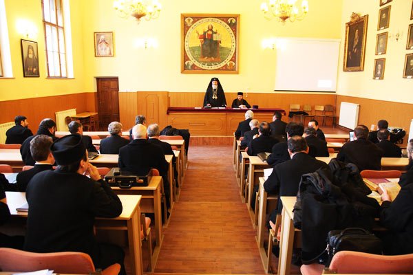 Bilanţ al activităţilor în Arhiepiscopia Sibiului 103161