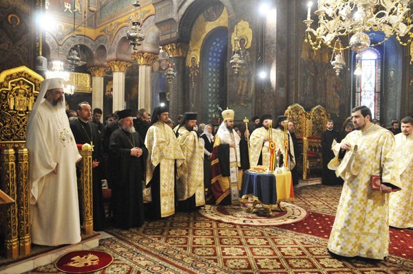 Unirea Principatelor s-a făcut pe Dealul Mitropoliei din Bucureşti 103145