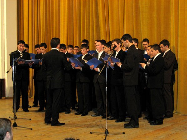 Manifestări dedicate Unirii la Curtea de Argeş 103171