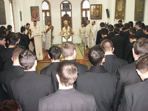 Hramul capelei vechiului Palat episcopal 103339