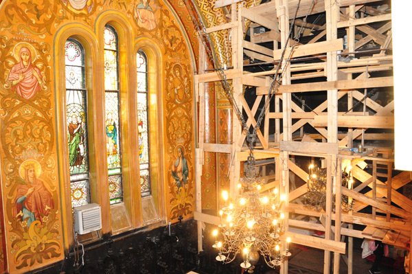 La Biserica Amzei se restaurează pictura 103356
