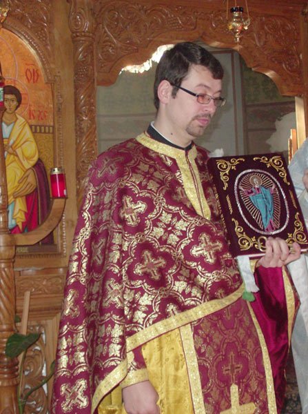 Un nou paroh în Parohia „Pogorârea Duhului Sfânt“ din Bocşa Montană 103495