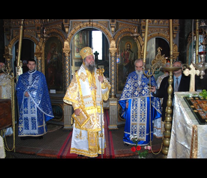 Liturghie arhierească la Paraclisul „Sfântul Ilie“ 103622