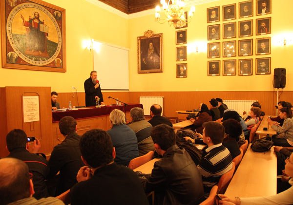 Conferinţă despre martiriul creştin 103697