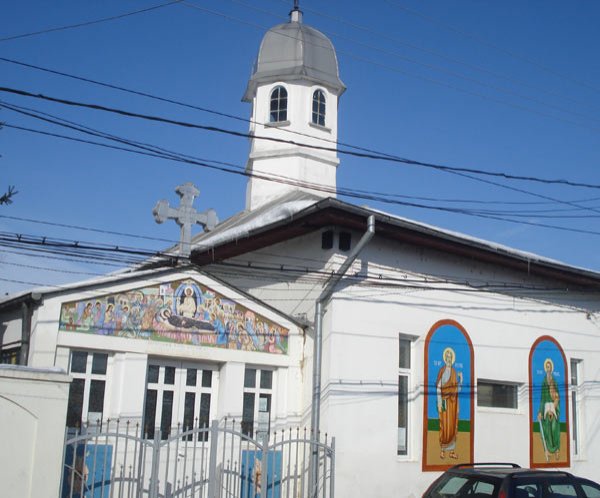 Rugăciuni în casa de pe strada Baicului 103685