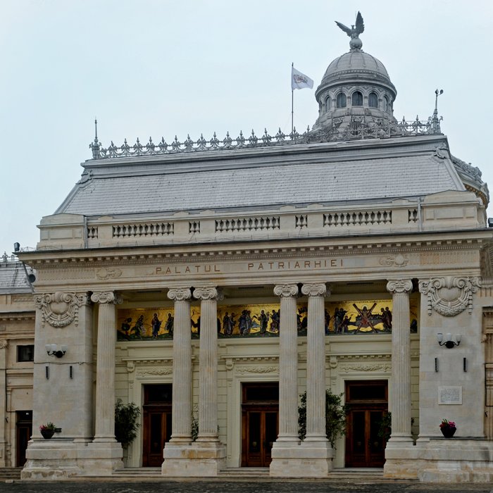 Mai mult învrăjbire decât informare 103791