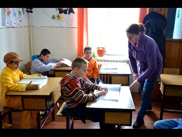 Lumea văzută prin vârful degetelor 103893