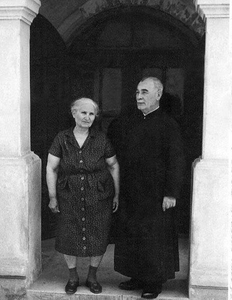 Chesarie Antoneanu, ctitorul de pe malul Jiului 103994