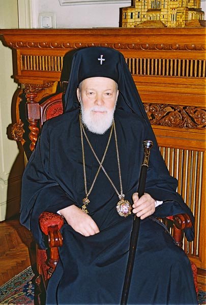 Întru mulţi ani, Înalt Preasfinţite Părinte! 103991