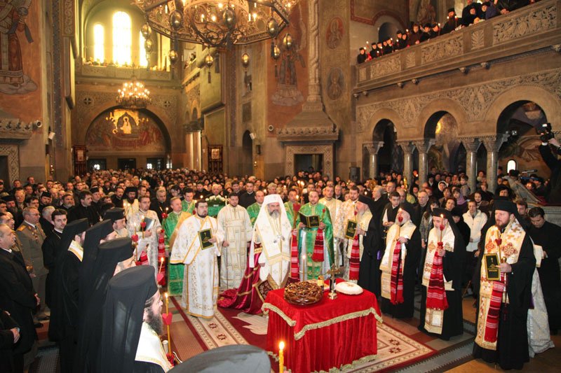 Pomenirea morţilor, iubire mai tare decât moartea 104066