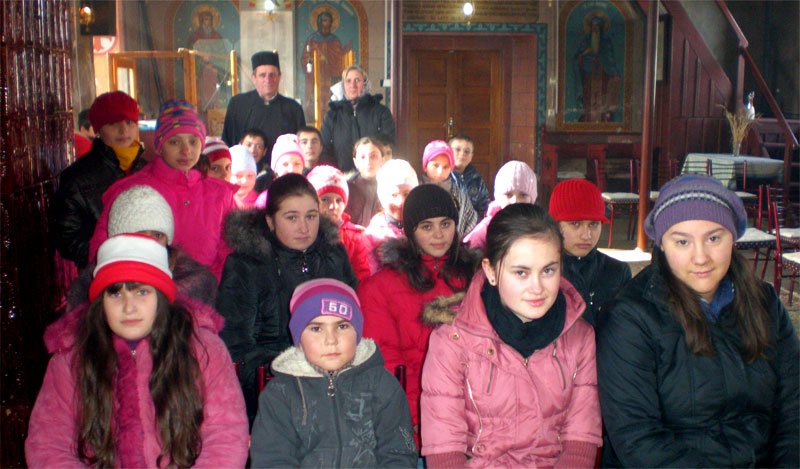 Şcoala de duminică de la Fierbinţii de Jos 104037