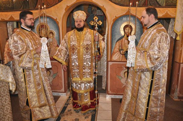 Slujire arhierească în comuna Panic 104081