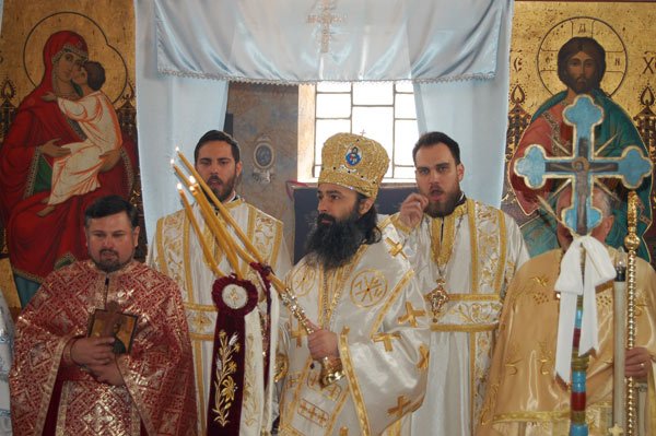 Slujire arhierească în Parohia Nevrincea, Protopopiatul Făget 104075