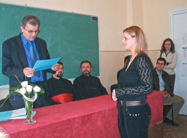 Concursul „Rolul icoanei în viaţa tinerilor“, în Timişoara 104129