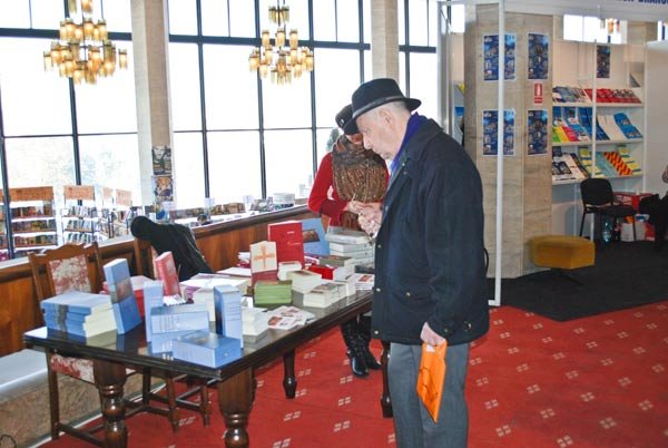 Editura „Mitropolia Olteniei“, la Târgul de carte Gaudeamus 104151