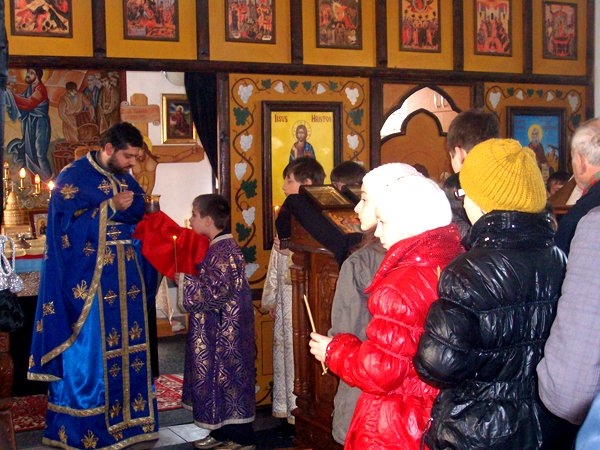 „Jertfa lor a fost răsplătită astăzi, când au primit Sfânta Împărtăşanie“ 104219