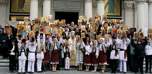 Biruinţa Ortodoxiei, cinstită în Patriarhia Română 104222