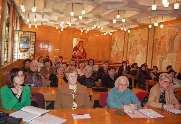 Activităţi filantropice ale timişorencelor 104302