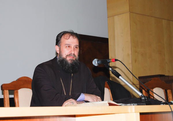 Conferinţă despre Sărbătoarea Paştilor 104348