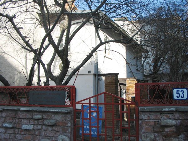 Viaţa oamenilor celebri, în renovare 104341