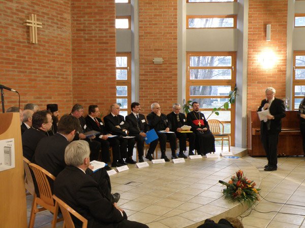 Importanţa dialogului dintre Biserici 104379