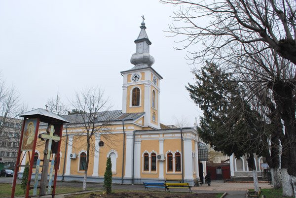 Un nou pangar la Biserica „Maioreasa“ 104378