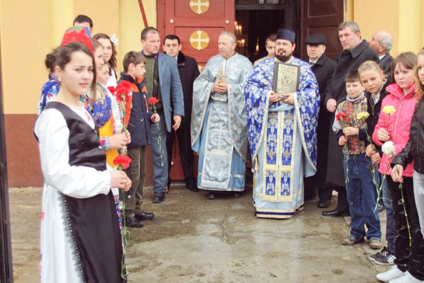 Slujire arhierească în Parohia Zărand 104428