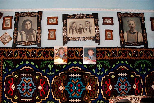 „Ca români, ar trebui să milităm mai mult pentru păstrarea tradiţiei“ 104448